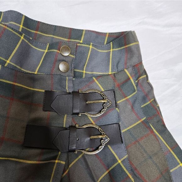 TORRID Outlander Fraser tartan plaid pleated twill kilt skirt 10 - Picture 5 of 11